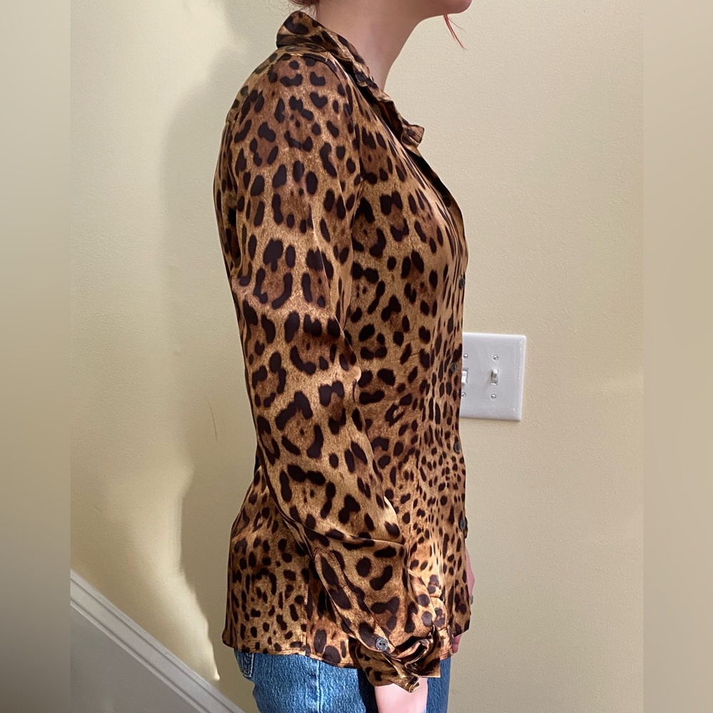 Leopard Print Button-Up Blouse - Brown - Picture 2 of 10
